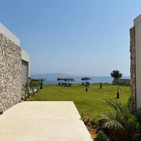 Theodorou * אגיוס פוקאס